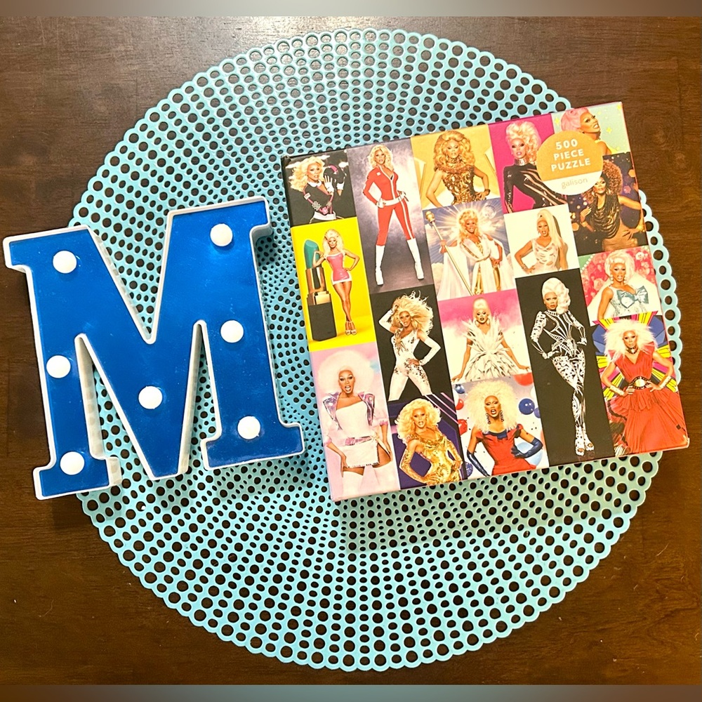 RuPaul's Drag Race 500 Piece Jigsaw Puzzle Galison, Open Box, Puzzle Sealed